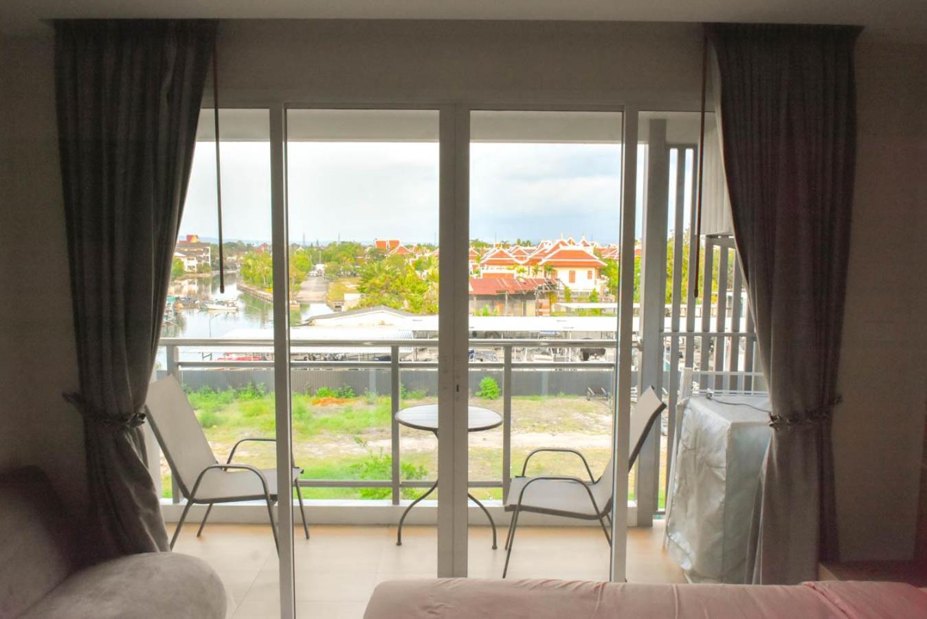 Whale Marina Condominium Na Chom Thian Quarto foto